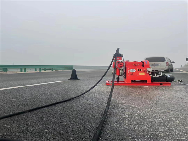 利辛马路路基路面开裂下沉注浆加固灌浆