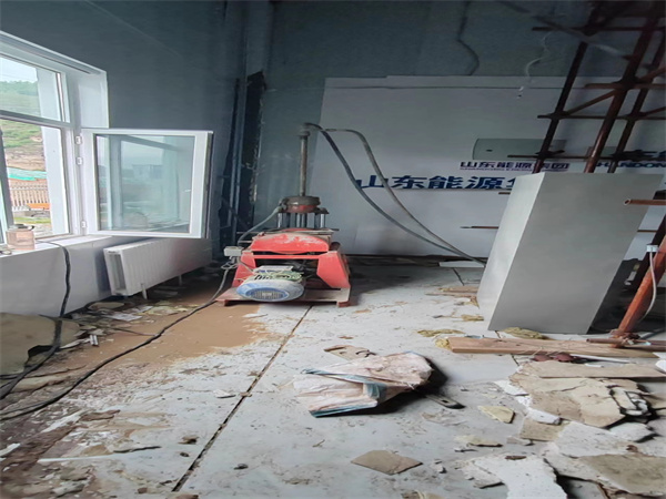 利辛地基基础下沉墙体裂缝加固注浆顶升施工