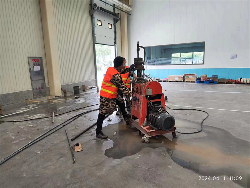 利辛厂房地面下沉塌陷注浆加固施工